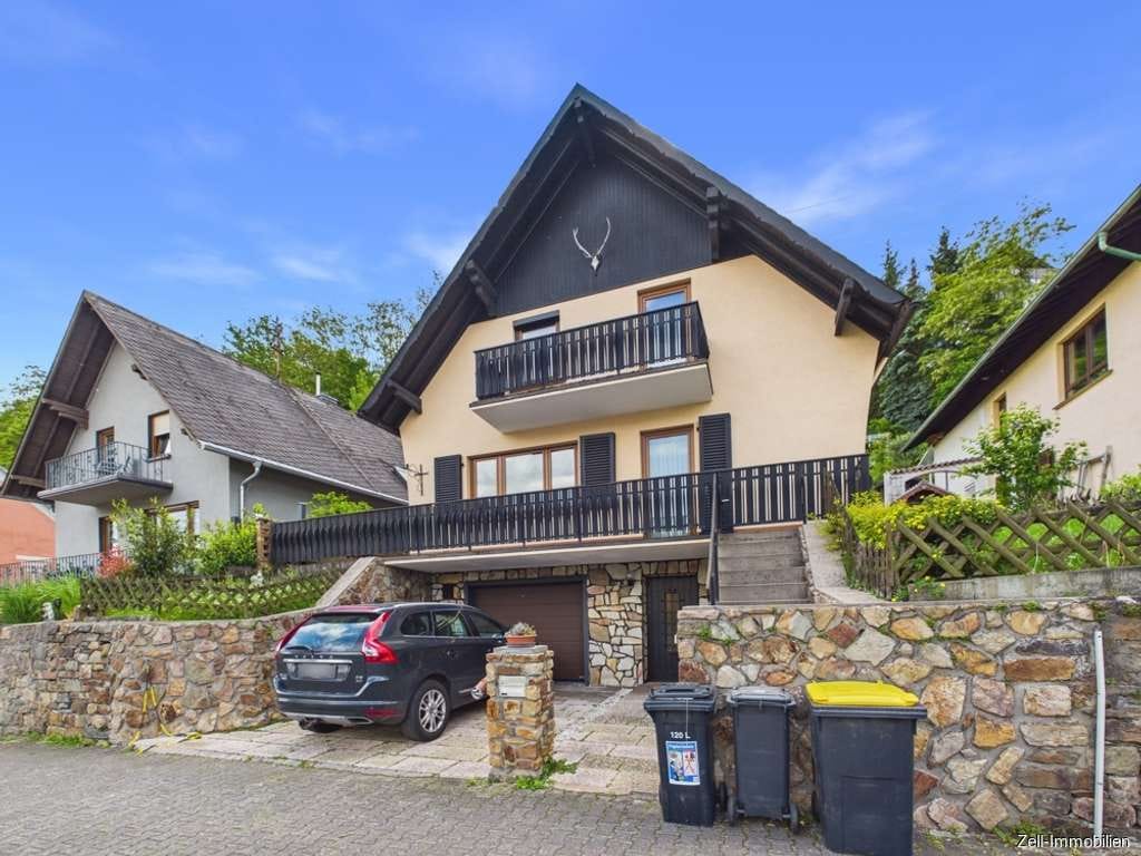 Immobilie in Oberdiebach - Charmantes Ein- bis Zweifamilienhaus mit Rheinblick und Garage in Niederheimbach - Bild 1