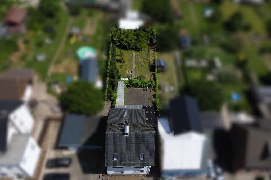 Immobilie in Höxter - Einfamilienhaus mit Terrasse und Garten - Bild 1