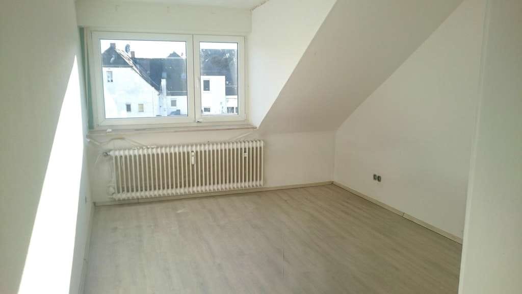 Immobilie in Kobern-Gondorf - 8% Rendite-Potential: leere ~88 qm 4-ZKB-Wohnung in Koblenz Rübenach - Bild 3