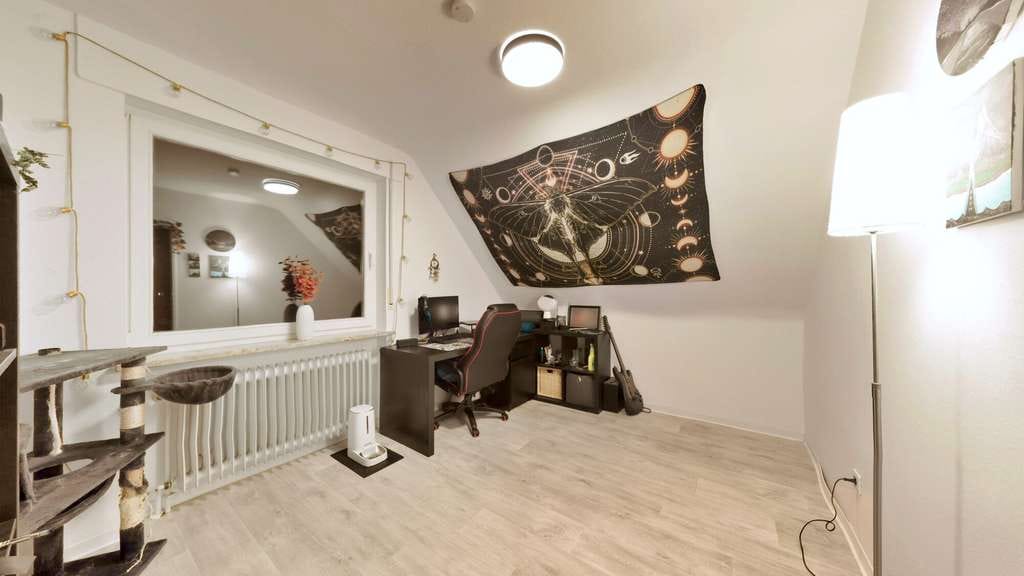 Immobilie in Varel - Zentral und trotzdem ruhig wohnen in Varel - 3-Zimmer Eigentumswohnung mit Balkon - Bild 3