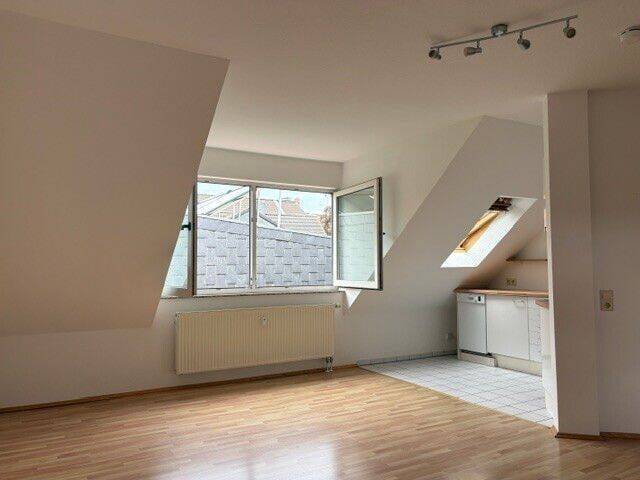 Immobilie in Gevelsberg - Dachgeschosswohnung in zentraler Lage - Bild 1