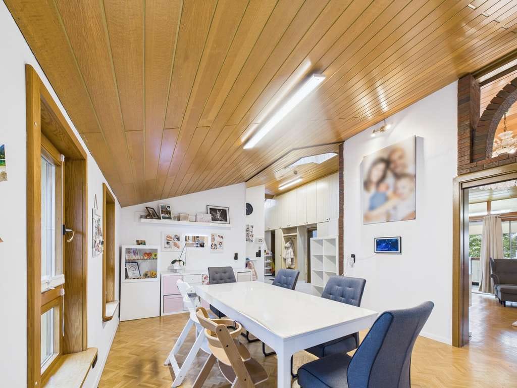 Immobilie in Göppingen - Charmante Dachgeschoss-Wohnung mit viel Platz und großem Balkon - Bild 4