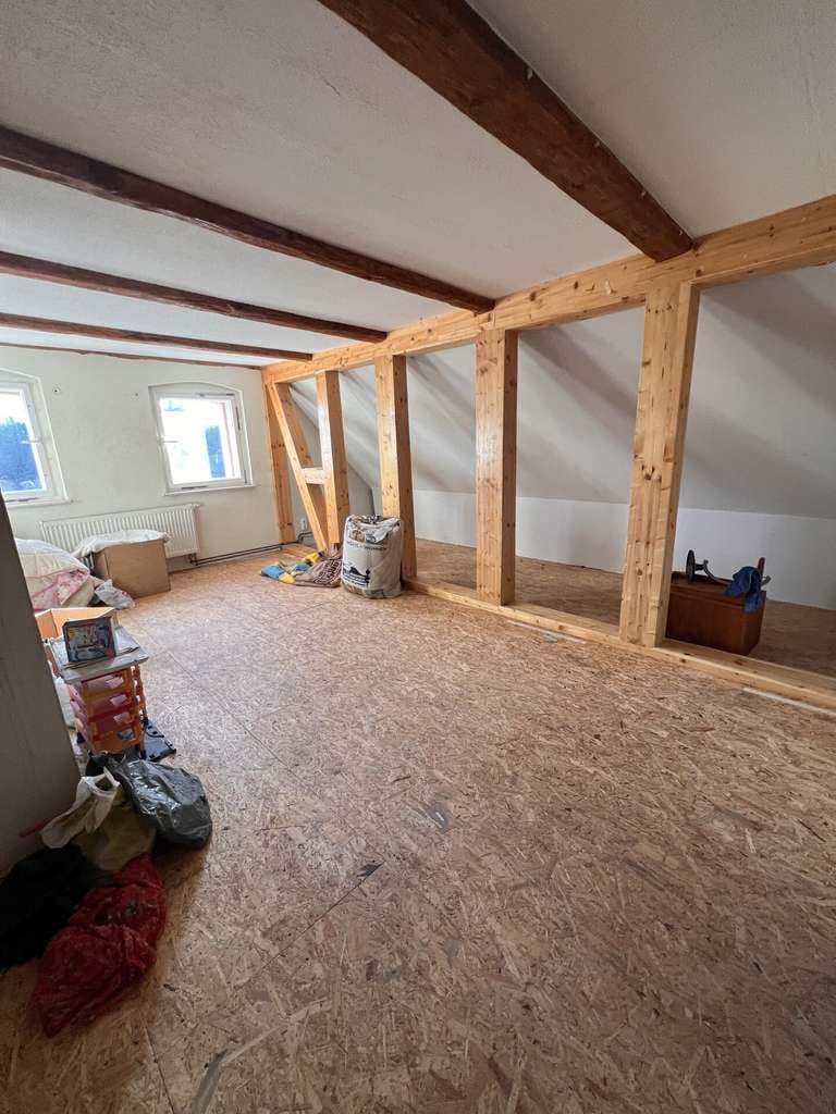 Immobilie in Finsterwalde - Einfamilienhaus in guter Lage und viel Potenzial im Herzen von Finsterwalde - Bild 1