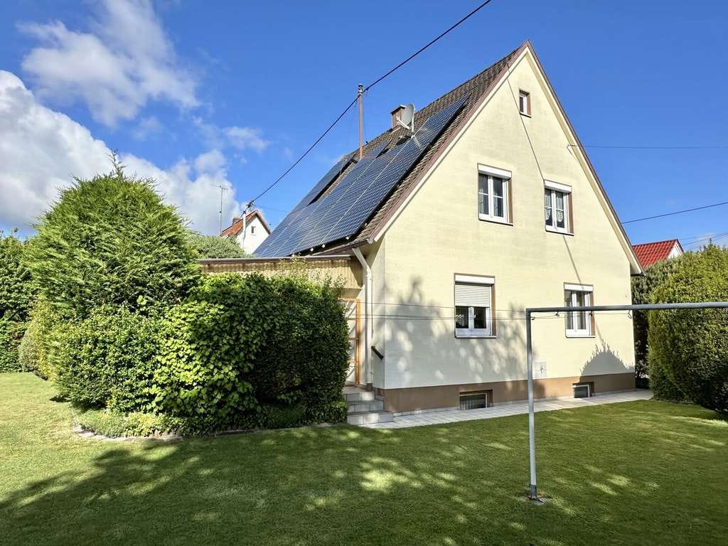 Immobilie in Gablingen - Einfamilienhaus mit gepflegtem Garten und PV‑Anlage in Lützelburg - Bild 3