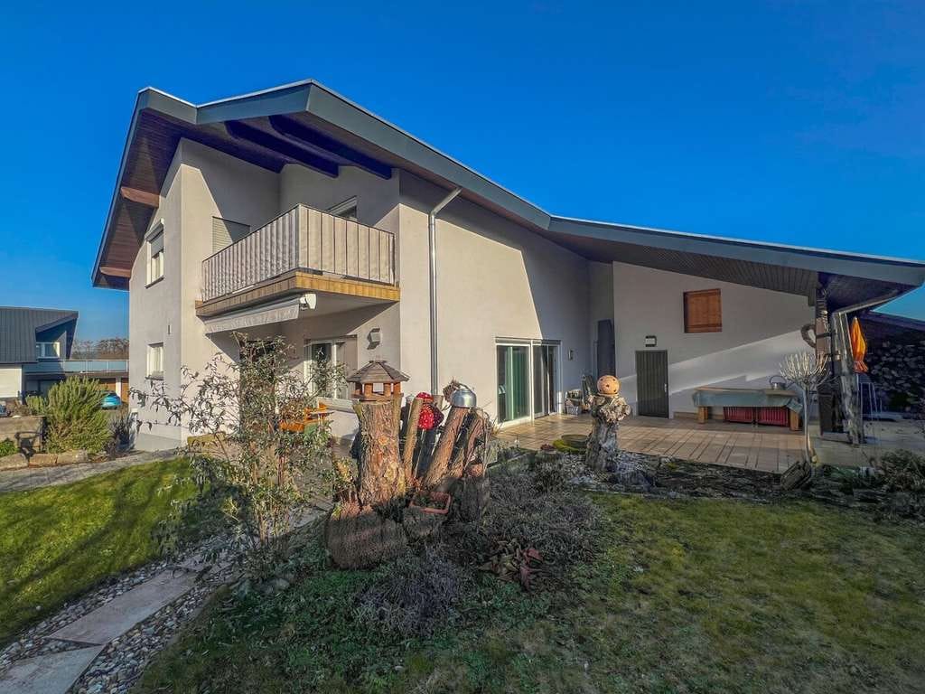 Immobilie in Ittlingen - Großes Einfamilienhaus mit Gartenidylle: Ankommen. Aufatmen. Zuhause sein. - Bild 0