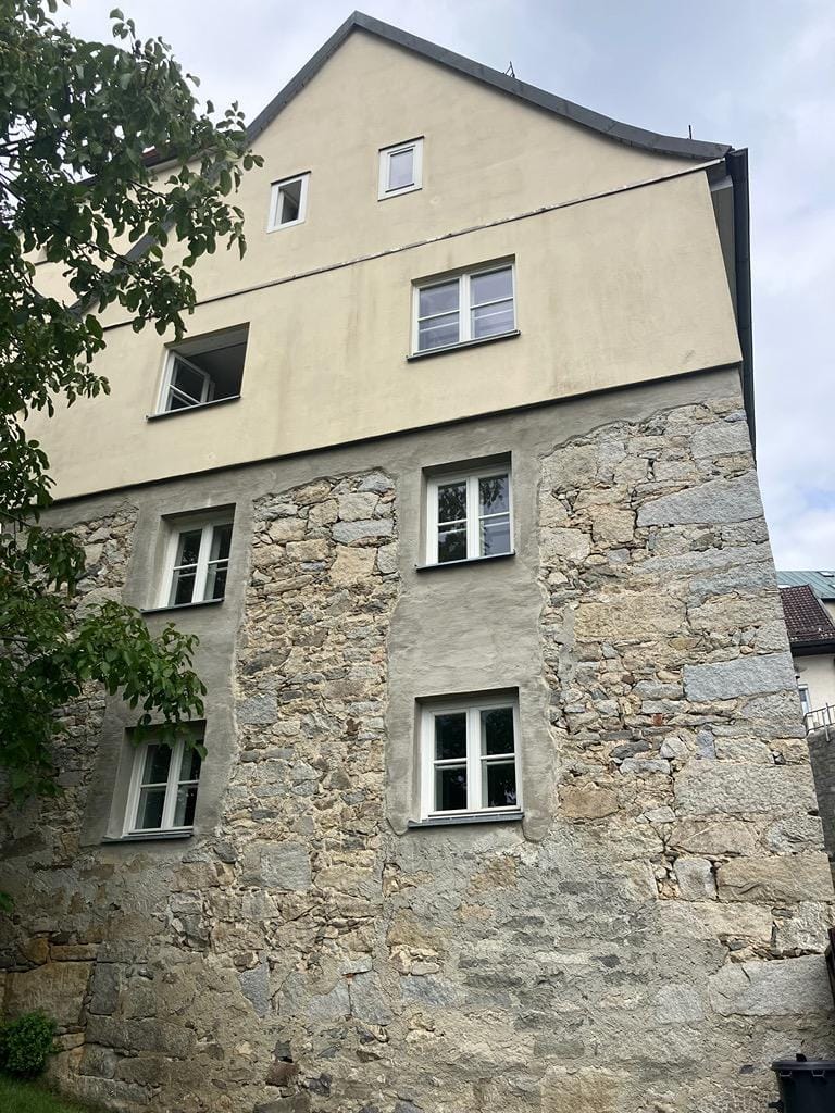 Immobilie in Fürstenstein - 3 Zi - Maisonettewohnung in historischem Denkmalschutzobjekt - Bild 1