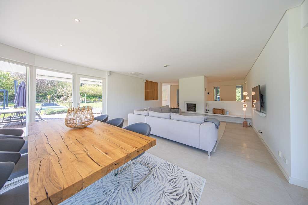 Immobilie in Munkbrarup - Exklusiver Bungalow bei Glücksburg in Meernähe, parkähnliches Grundstück, Pool und Saunahaus - Bild 4