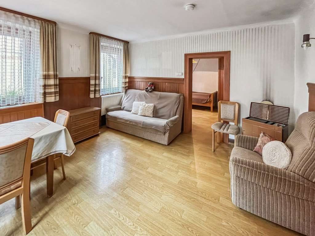 Immobilie in Zellingen - Ein Haus mit Geschichte, ein Grundstück voller Möglichkeiten - Bild 3