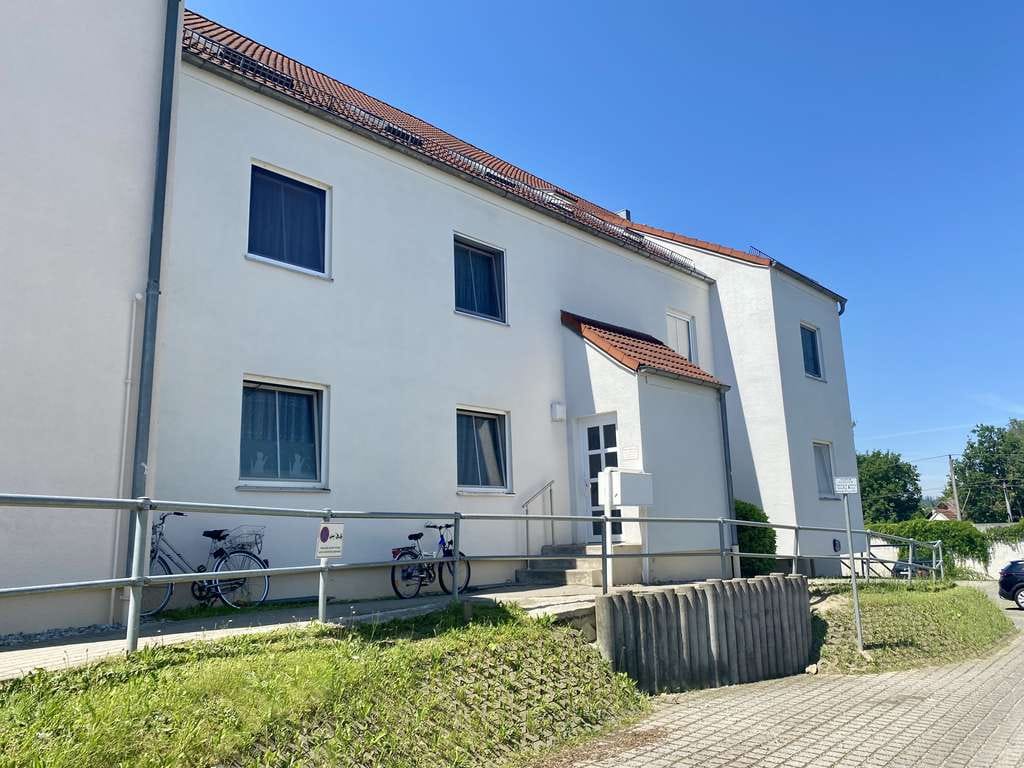 Immobilie in Diedorf - Top geschnittene 5-Zimmer-Gartenwohnung mit Terrasse - ideal für Familien oder Kapitalanleger - Bild 0