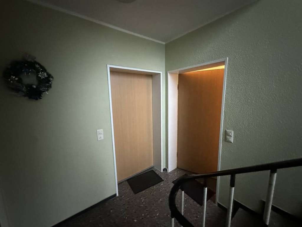 Immobilie in Verl - Neu renovierte 2-Zimmer-Wohnung mit Balkon, Kellerraum und PKW-Stellplatz in Verl zu verkaufen - Bild 5