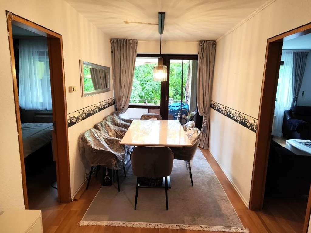 Immobilie in Allmersbach im Tal - Frei ab sofort - Charmante 3,5-Zimmer-Wohnung mit Balkon und Garage! - Bild 4