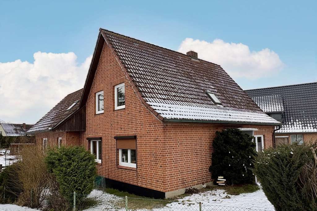Immobilie in Koberg - Zweifamilienhaus in dörflicher Lage - Bild 0