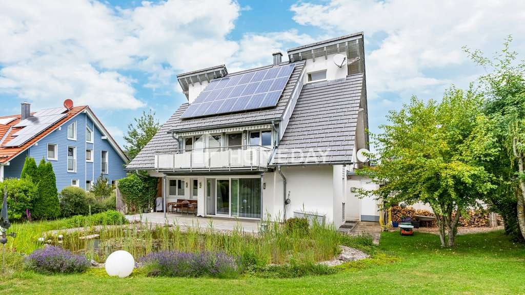 Immobilie in Löffingen - Architektenhaus mit unverbaubarem Naturblick, Geothermie & Gartenidylle - Bild 0
