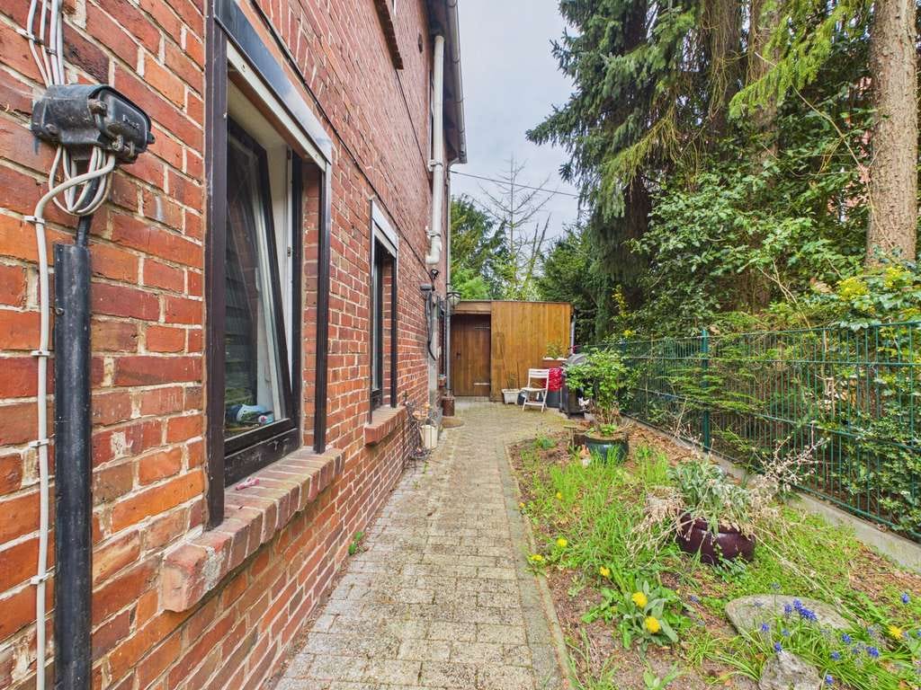 Immobilie in Hille - Gepflegtes Mehrfamilienhaus – 166 m², 3 Einheiten, Garten & neue Gastherme (2024) - Bild 2