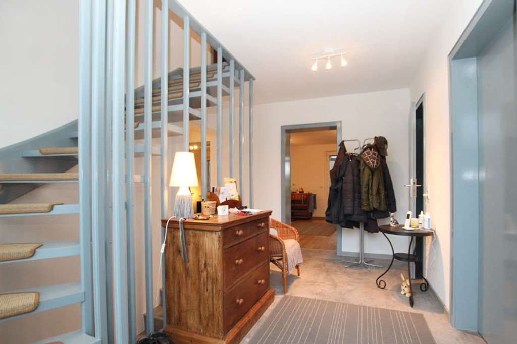 Immobilie in Edemissen - Kernsaniertes Einfamilienhaus mit Keller und Garage nahe Edemissen! - Bild 3