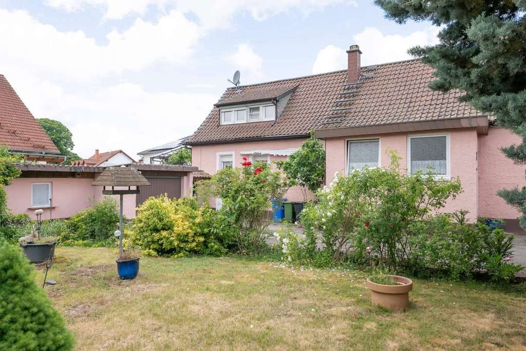 Immobilie in Carlsberg - Charmantes Einfamilienhaus in absolut ruhiger Lage von Carlsberg zu verkaufen - Bild 0
