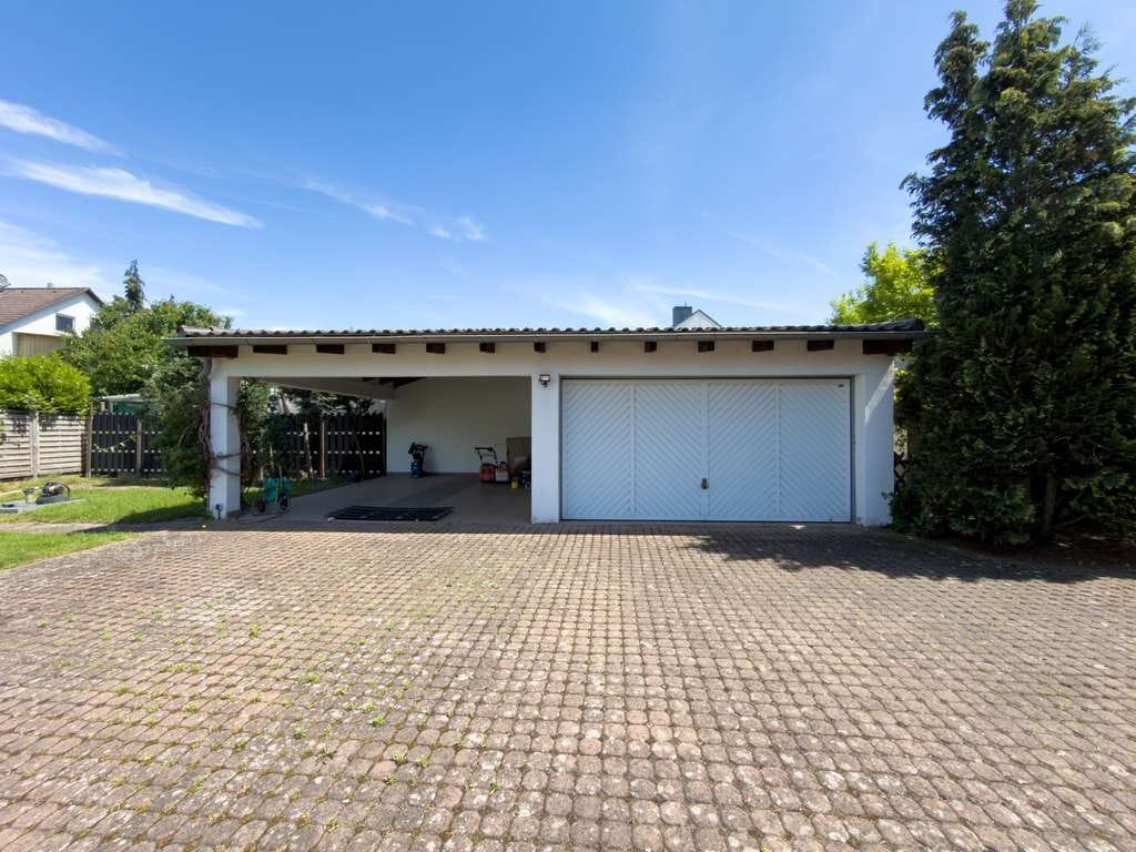 Immobilie in Seligenstadt - Gepflegtes Dreifamilienhaus mit drei großzügigen Wohneinheiten und vielseitigem Nutzungspotenzial - Bild 1