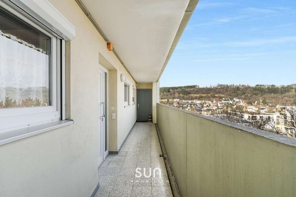 Immobilie in Elchingen - Licht, Luft & Lebensqualität: 3-Zimmer-Wohntraum mit Münsterblick! - Bild 1