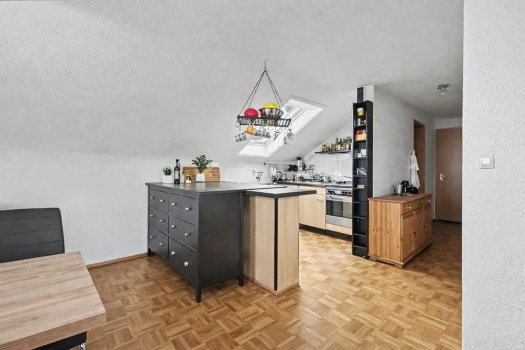 Immobilie in Neckartenzlingen - Dachgeschosswohnung in Neckartenzlingen - Bild 1