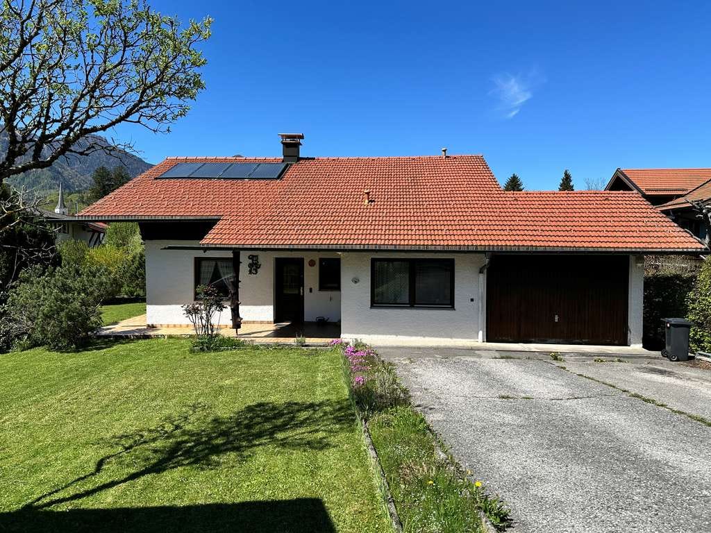 Immobilie in Marquartstein - Klassisches Landhaus in bester Aussichtslage von Marquartstein - Bild 3
