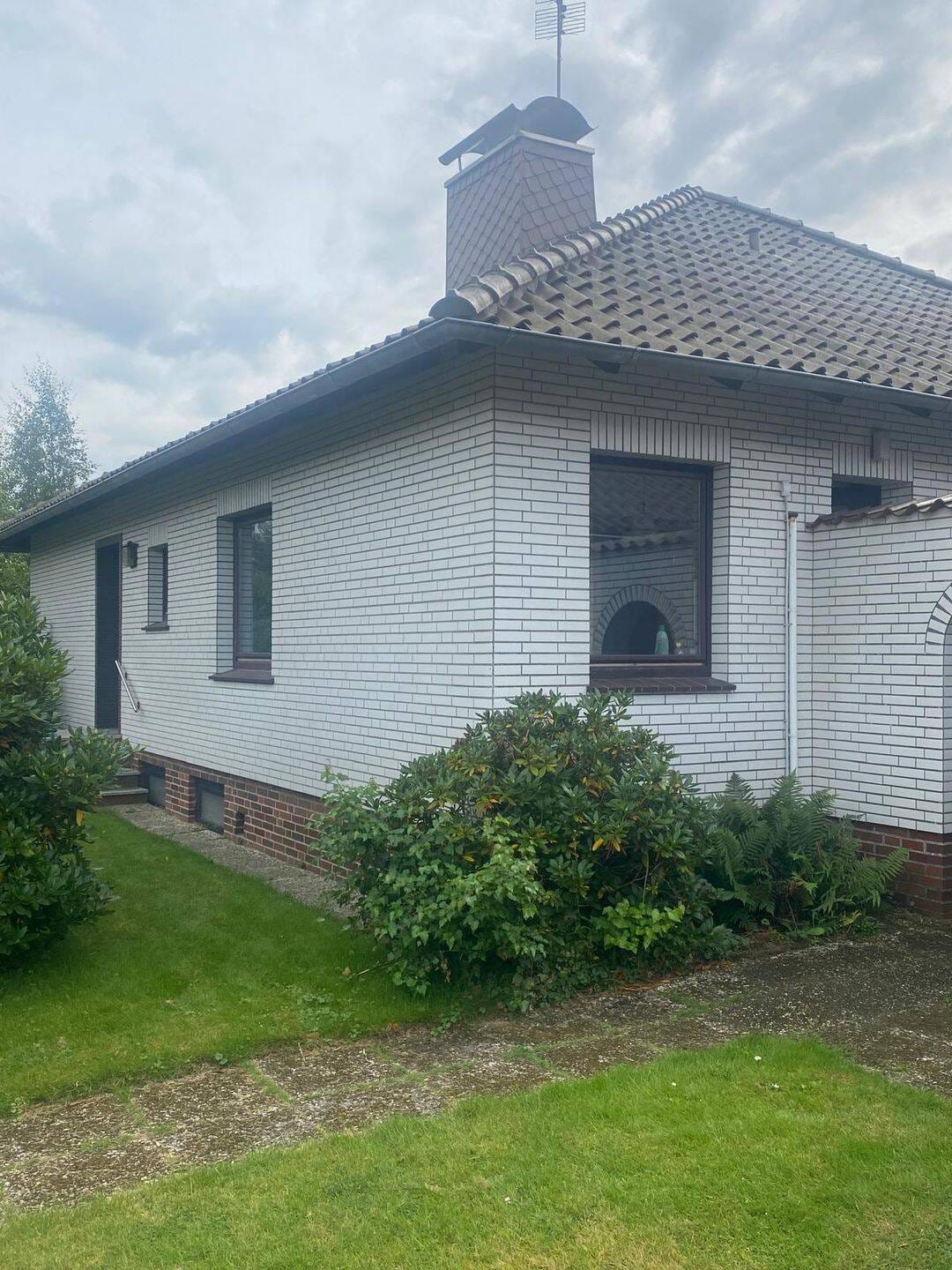 Immobilie in Beverstedt - Viel Platz zum Leben und Investieren – Immobilienensemble auf großem Grundstück in Beverstedt - Bild 1