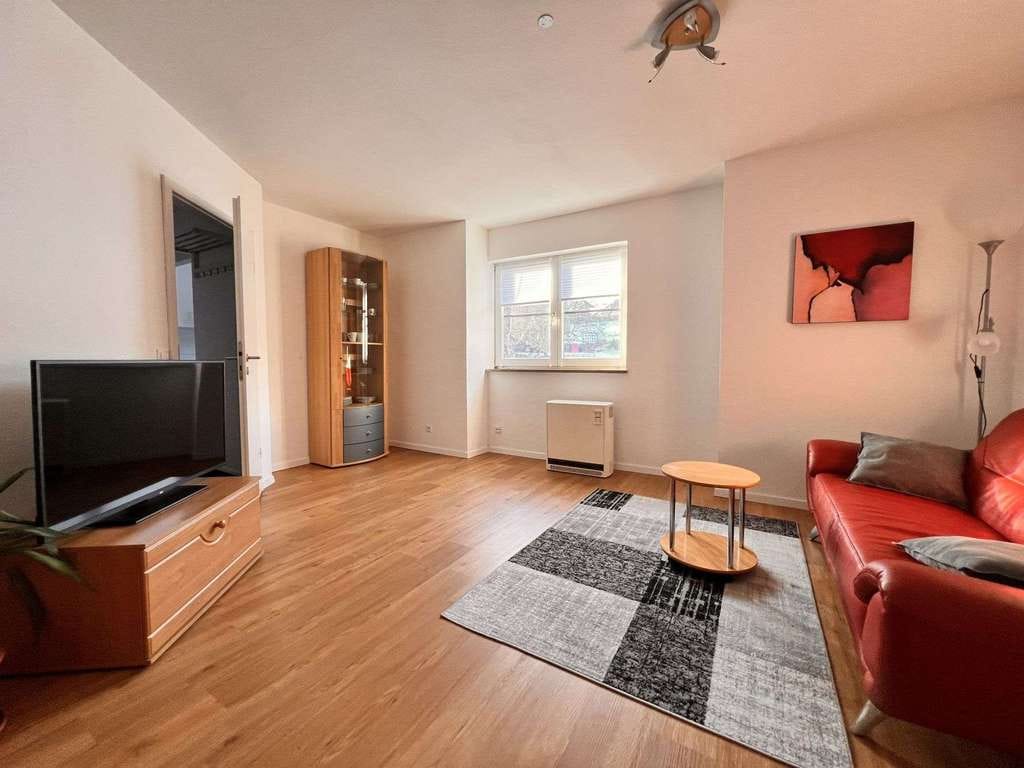 Immobilie in Görwihl - Rundum renovierte und Top möblierte Ferienwohnung im Südschwarzwald - Bild 2