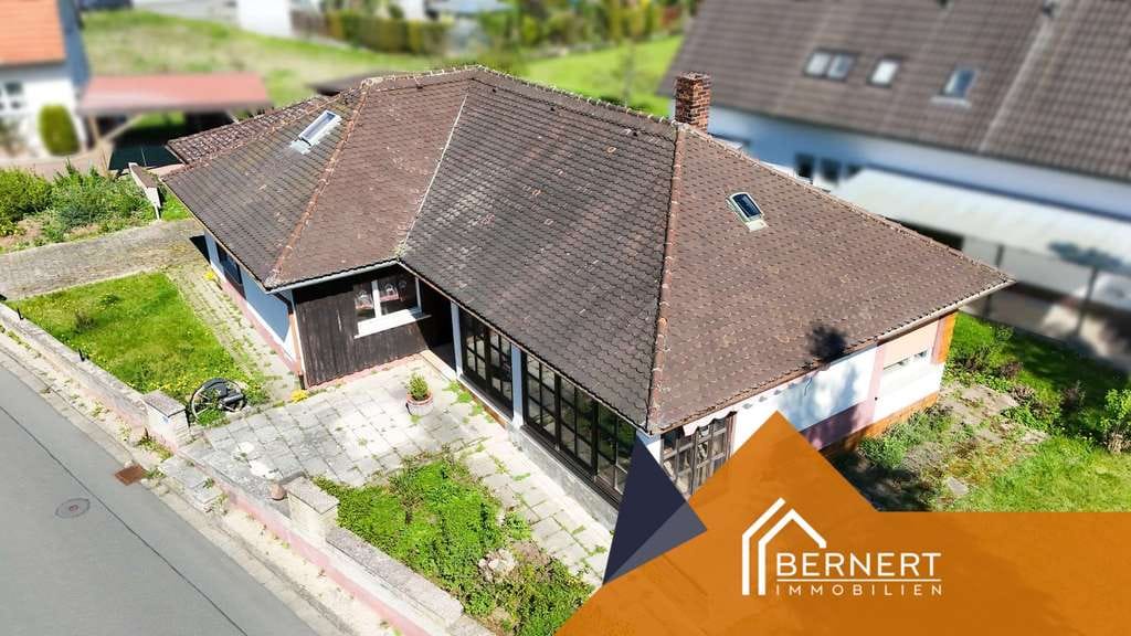 Immobilie in Marktgraitz - Modernisieren & Wohlfühlen – Großzügiges Einfamilienhaus mit Wintergarten in Marktgraitz - Bild 1