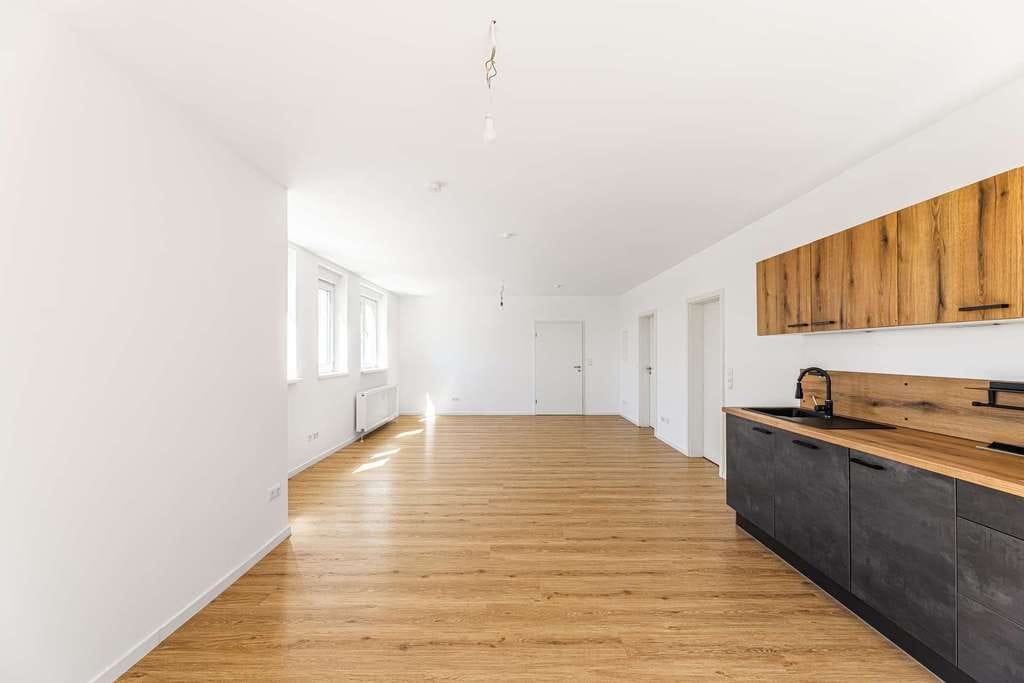 Immobilie in Mistelgau - Attraktives Investment – hochwertige 4-Zimmer-Erdgeschosswohnung mit Terrasse und Top-Energiebilanz - Bild 3