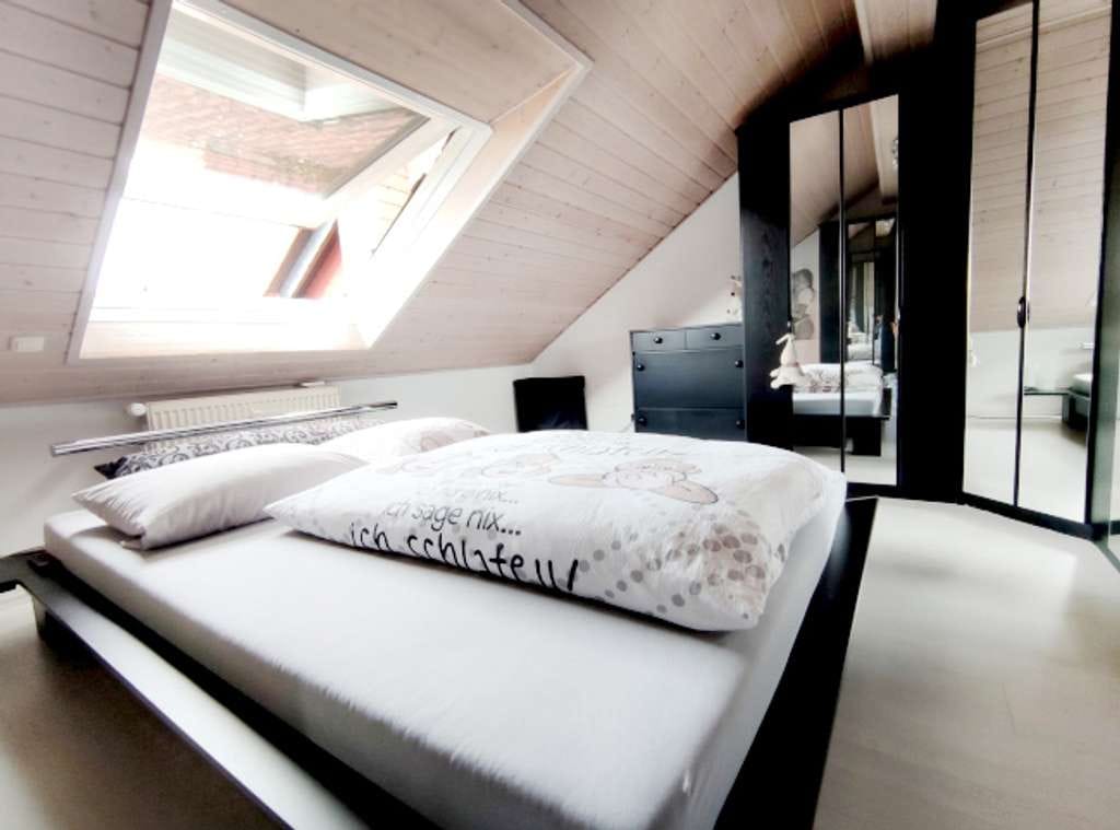 Immobilie in Langenselbold - ☼ Ihre sonnige 2 1/2 -Zi.-Whg. mit Balkon, Stellpl. u. Garage in Langenselbold, provisionsfrei - Bild 4