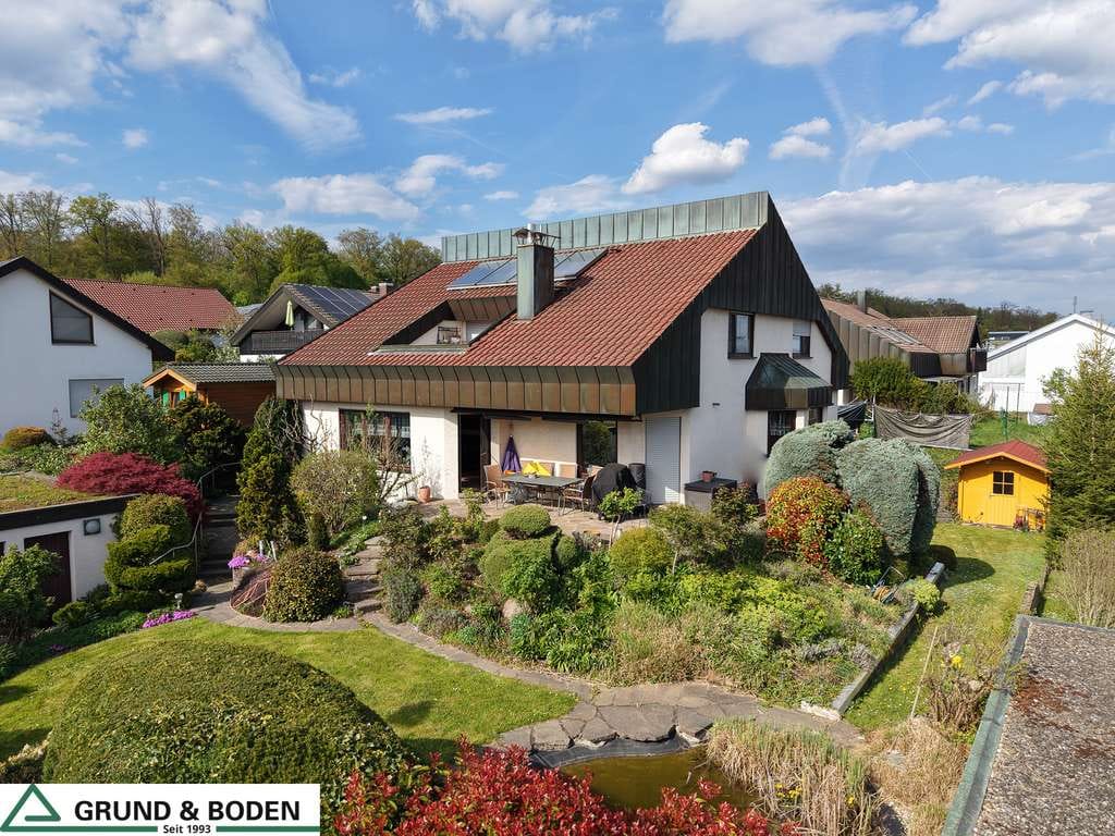 Immobilie in Albershausen - Familienparadies mit Albpanorama – Großzügiges Architektenhaus in ruhiger Ortsrandlage - Bild 0