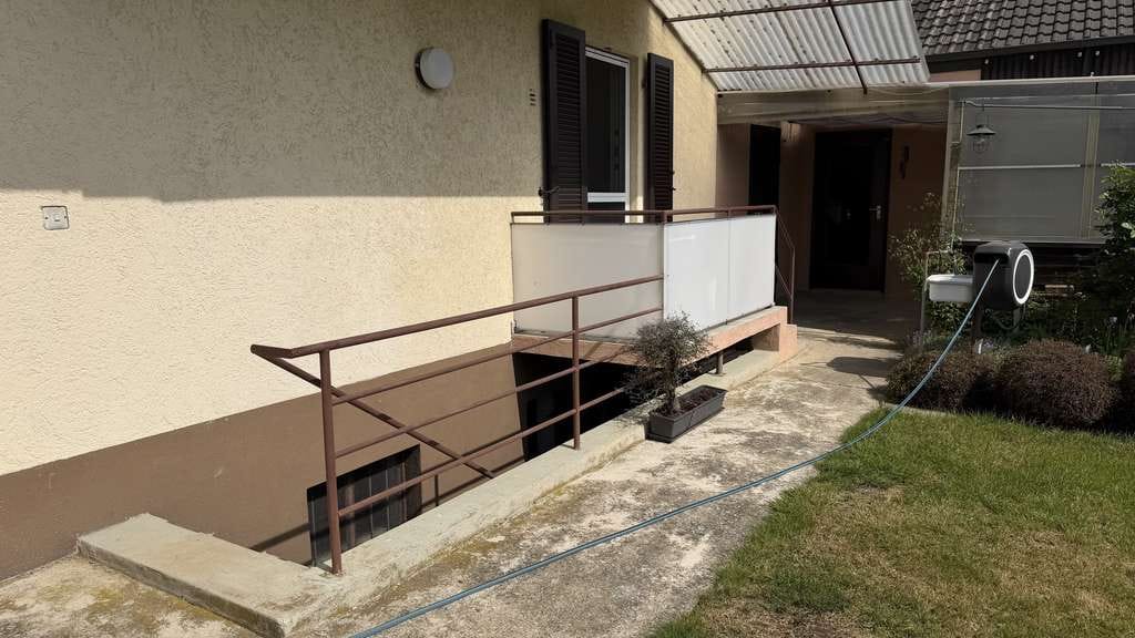 Immobilie in Eimeldingen - Haus in Randlage mit toller Aussicht - Bild 3