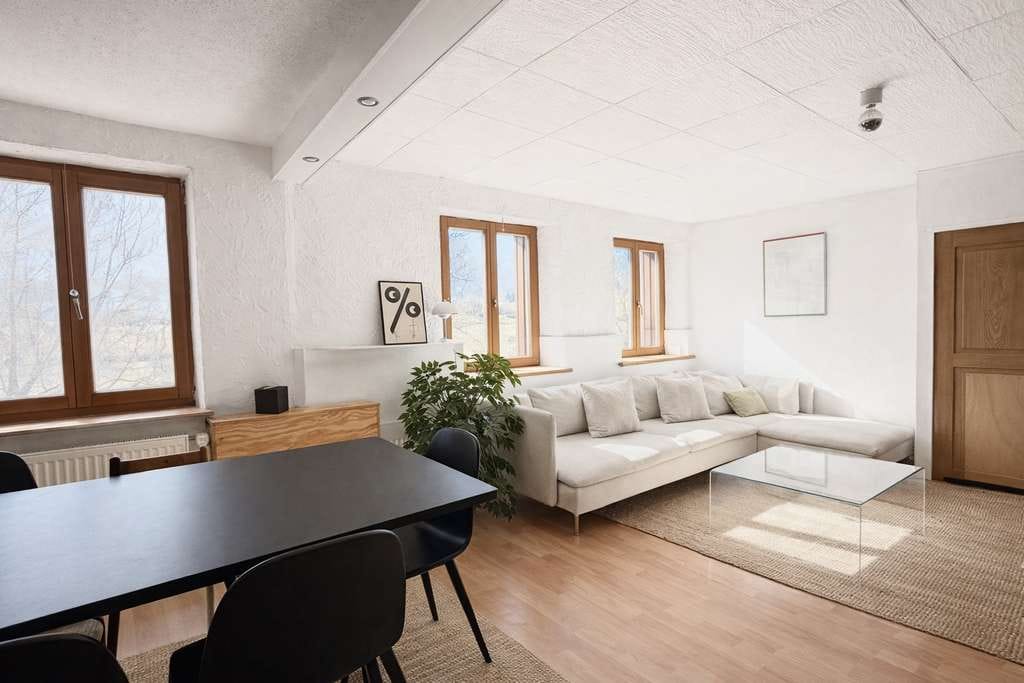 Immobilie in Löffingen - Ehemaliges Bauernhaus als Einfamilienhaus in beliebter Wohnlage - Bild 0