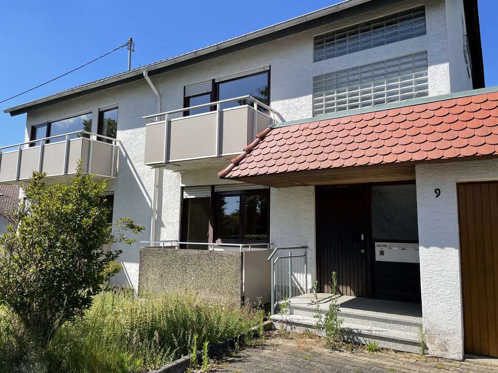 Immobilie in Besigheim - Helle 2-3-Zimmer-DG-Wohnung in Besigheim - renovierungsbedürftig - Bild 2