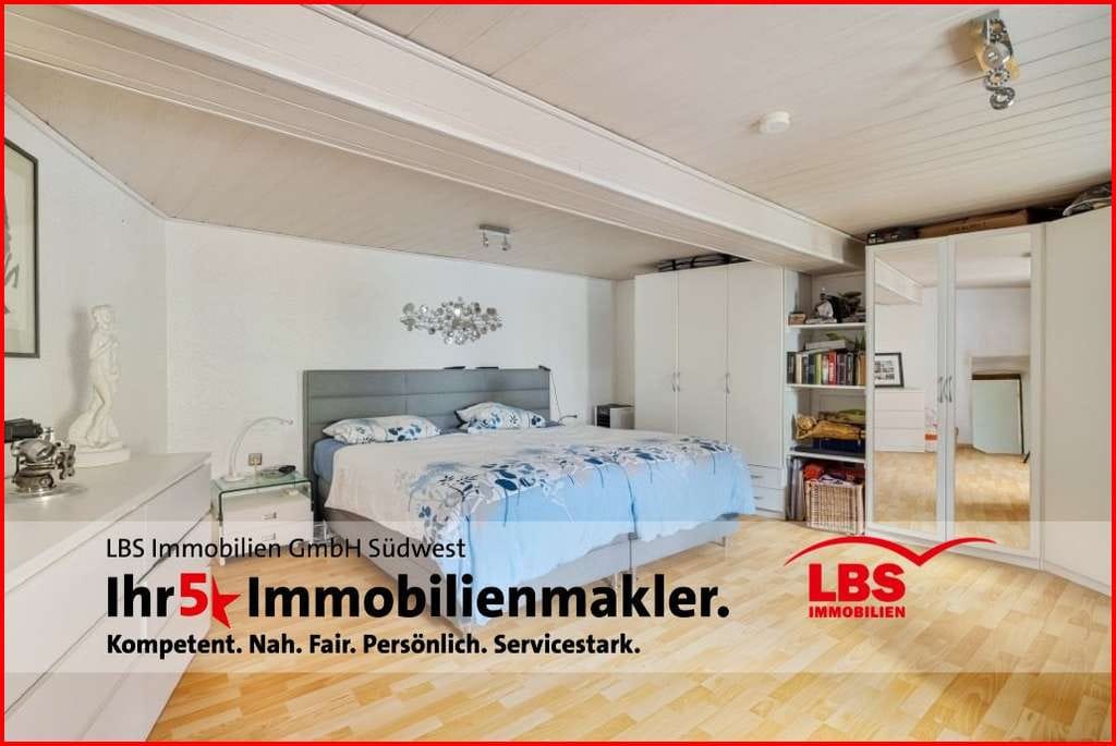 Immobilie in Schweisweiler - Umfangreich energetisch saniertes bäuerliches Anwesen mit Nebengebäuden und Garten - Bild 2