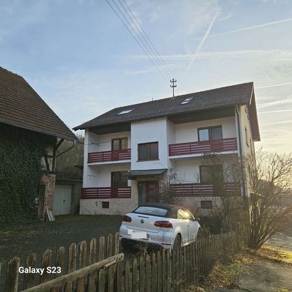 Immobilie in Flörsbachtal - 2-3 Familienhaus mit Laden in Flörsbachtal-Lohrhaupten - Bild 0