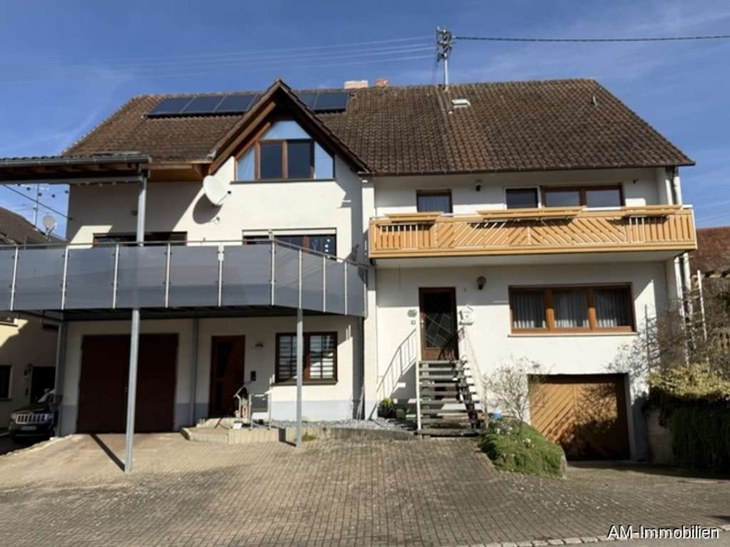 Immobilie in Salem - Zwei Häuser mit ganz viel Platz in ruhiger Lage!
Ideal für 2 Familien oder als Generationenhaus! - Bild 0