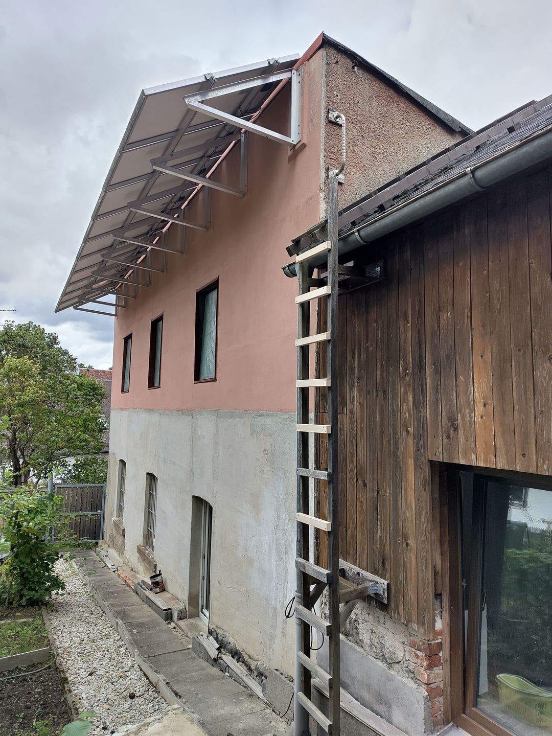 Immobilie in Marktredwitz - Historisches Mehrfamilienhaus mit Charakter - Kapitalanlage mit Perspektive - Bild 1