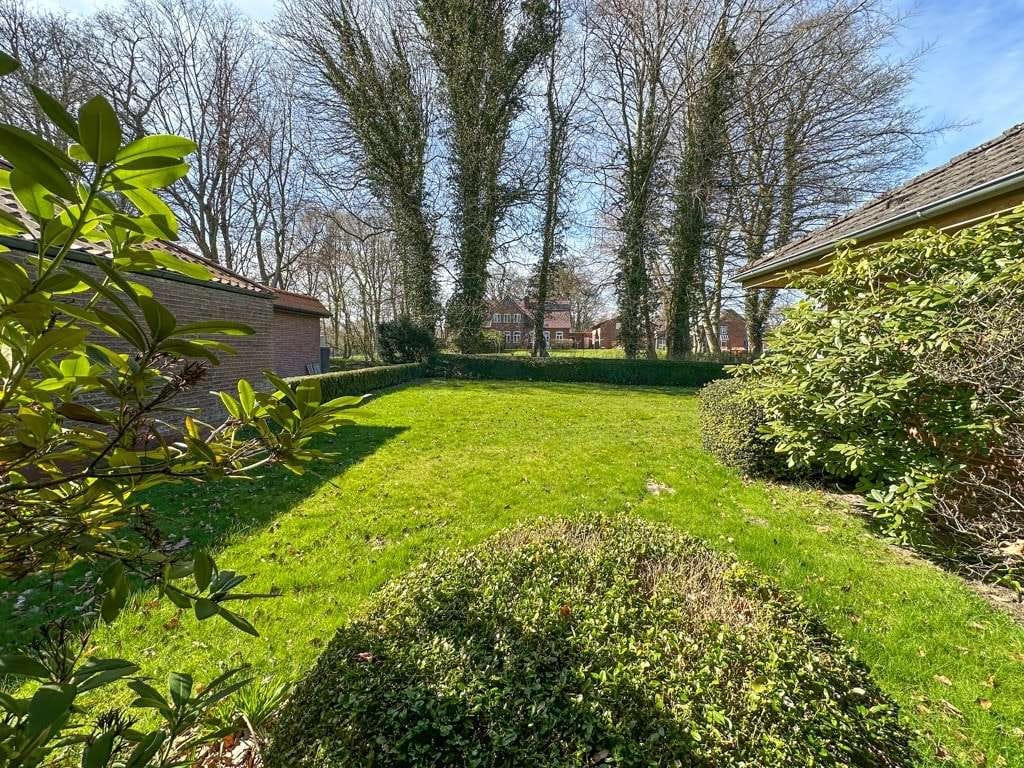 Immobilie in Leck - Großzügiger Bungalow mit Gartenidylle – Wohnen auf einer Ebene - Bild 2