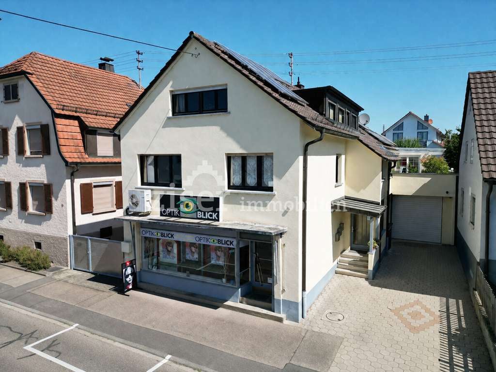 Immobilie in Teningen - Wohn- und Geschäftshaus in zentraler Lage von Teningen - Bild 0