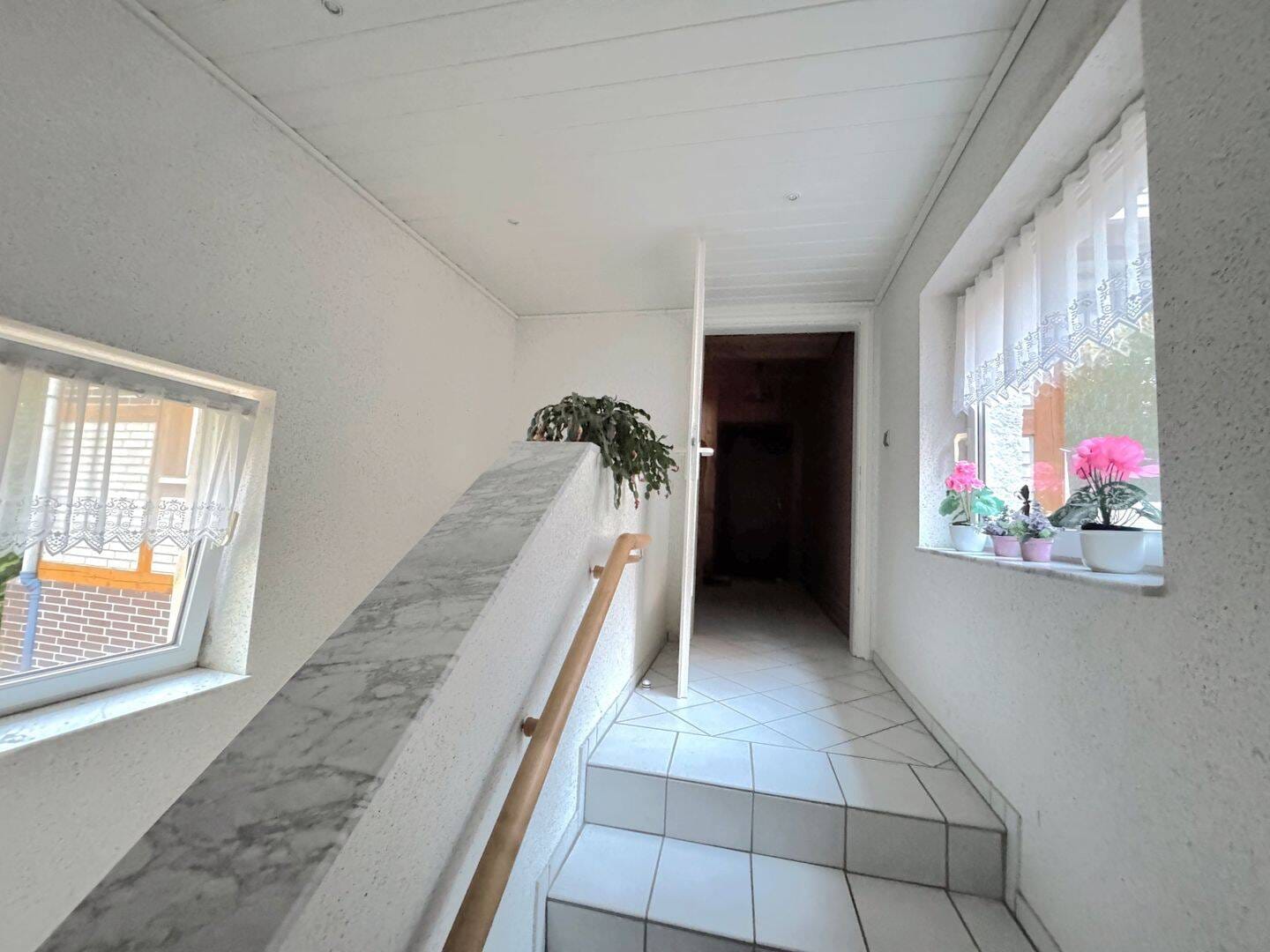 Immobilie in Goslar - Charmantes Zweifamilienhaus mit großem Grundstück und Potenzial - Bild 3