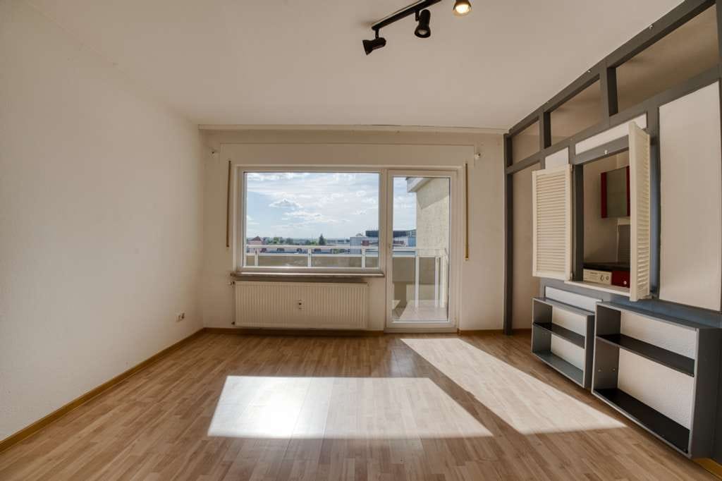 Immobilie in Groß-Gerau - Attraktive 1-Zimmer-Wohnung inkl. Stellplatz & Balkon - Bild 0
