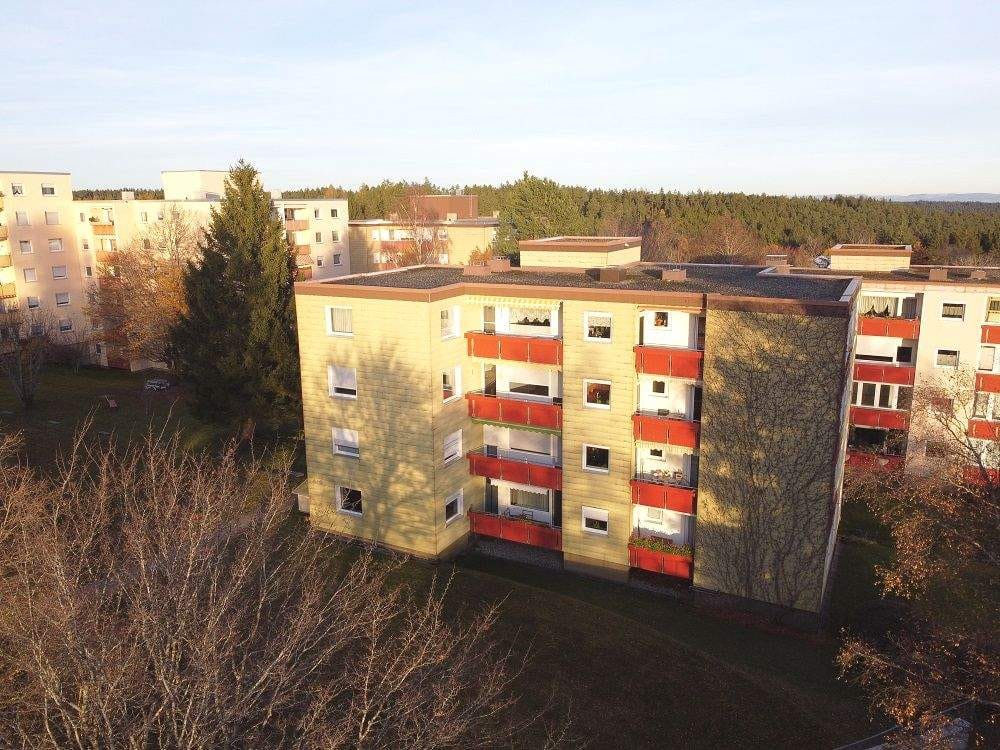 Immobilie in St. Georgen im Schwarzwald - *** St. Georgen - Direkt Einziehen und Wohlfühlen! *** - Bild 1