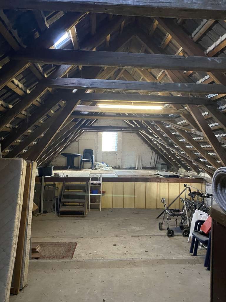 Immobilie in Schwarmstedt - BESONDERS! Eigentumswohnung im Stil einer Haushälfte + Anbau m. Garage,  ca. 800m² Grundstücksanteil - Bild 4