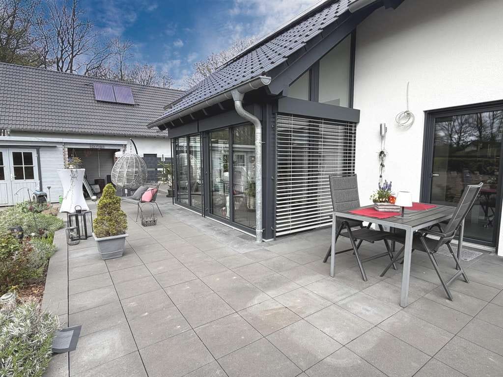 Immobilie in Breitscheid - Tolles energieeffizientes EFH - ideal für junge Familien! - Bild 3