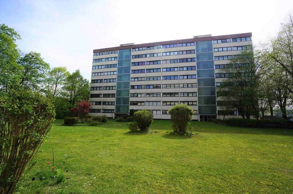 Immobilie in Unterschleißheim - 3-Zi-Erbpacht-Wohnung, Restlaufzeit 45 Jahre, top Zustand, frei, Besichtig. SA 02.03.24 n. Vereinbg. - Bild 1