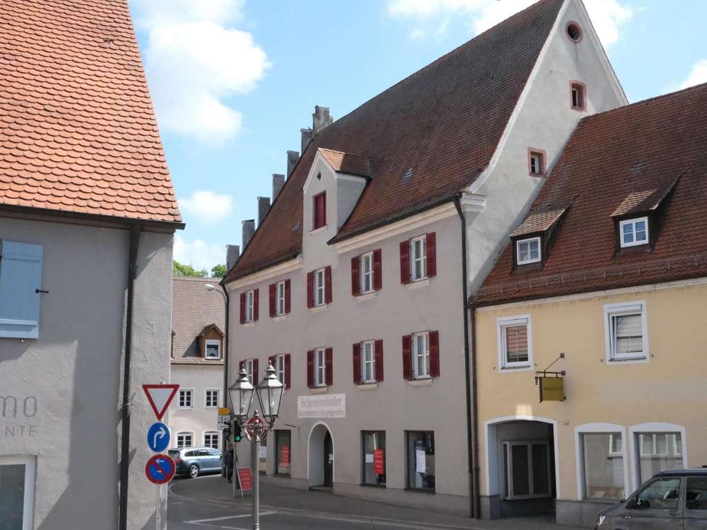 Immobilie in Donauwörth - Ein Stück Stadtgeschichte – Einzigartiges Wohn- und Geschäftshaus  - Bild 3