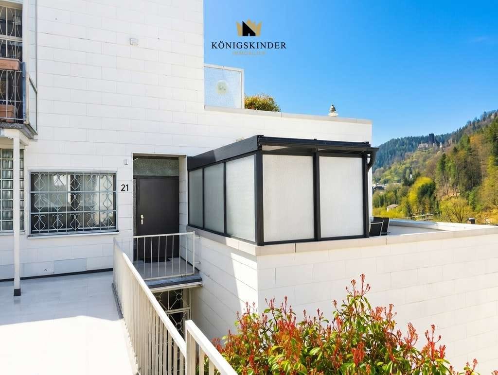 Immobilie in Bad Liebenzell - *** Sonnige Terrassenwohnung in gepflegter Wohnlage...einziehen und wohlfühlen *** - Bild 1