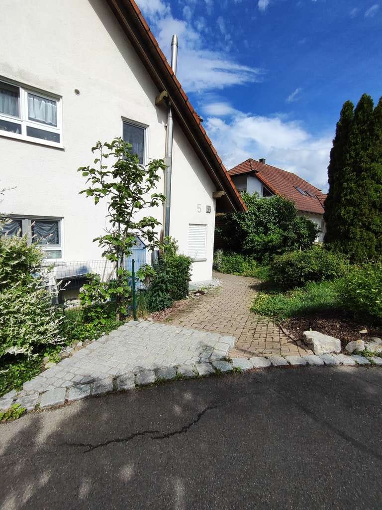 Immobilie in Kupferzell - Bequem wohnen im Erdgeschoss: Helle u. gepflegte  2-Zimmer-Whg. m. Balkon, Garage& moderenen Bad - Bild 0