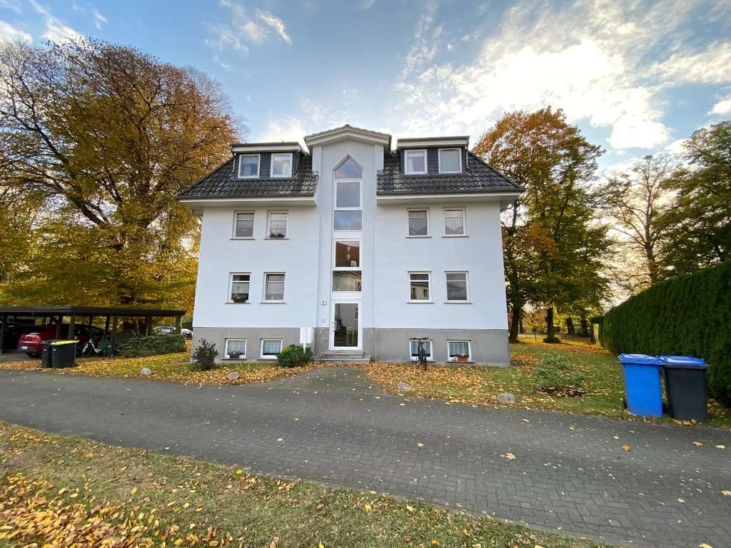 Immobilie in Neustrelitz - Attraktive, vermietete Wohnung in Neustrelitz – solide Kapitalanlage - Bild 0