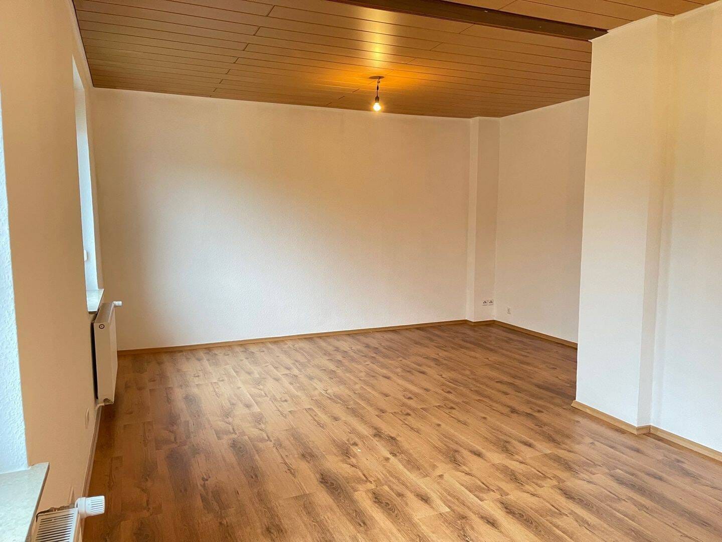 Immobilie in Lüdenscheid - Gepflegtes Fünf-Familienhaus in zentraler Lage Lüdenscheids  - Bild 2